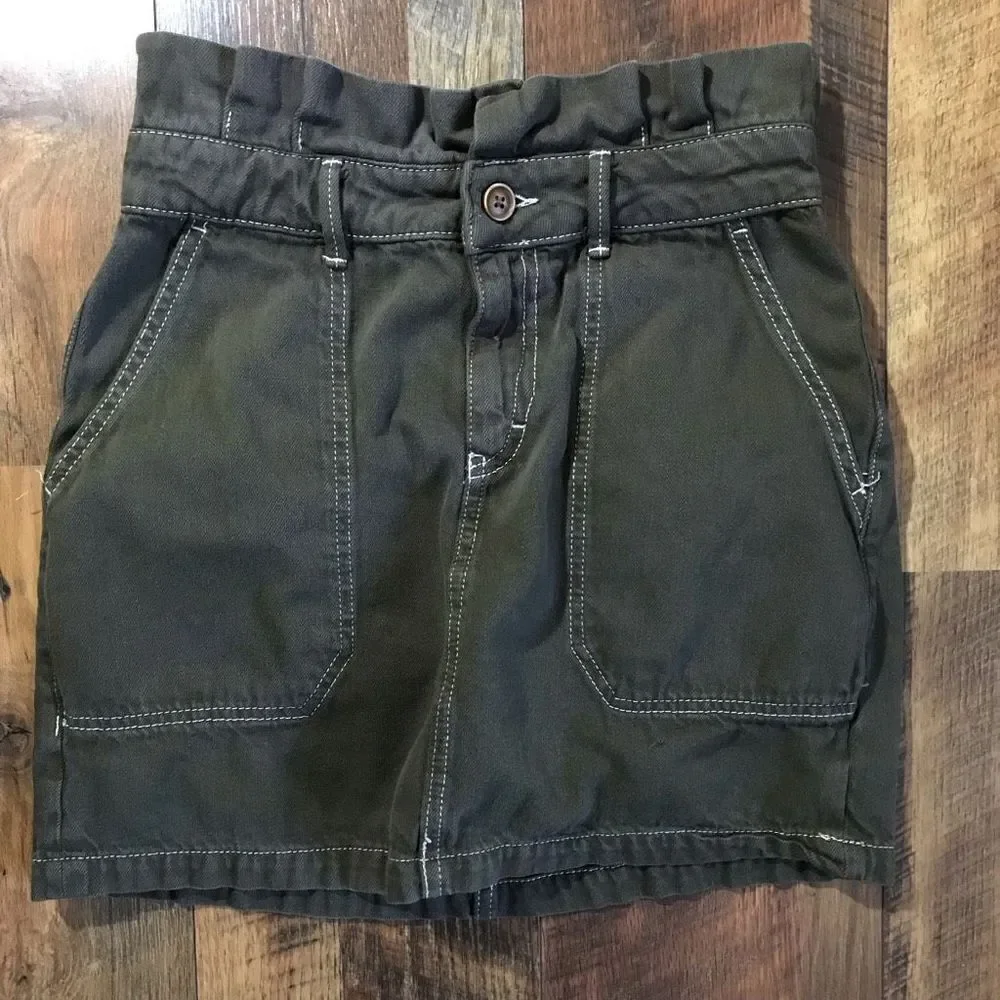 Free People SZ 6 green denim skirt pockets belt loops paper bag waist boho